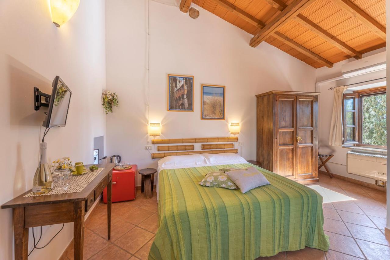 Agriturismo Cappellese Castelnuovo della Misericordia Exterior foto